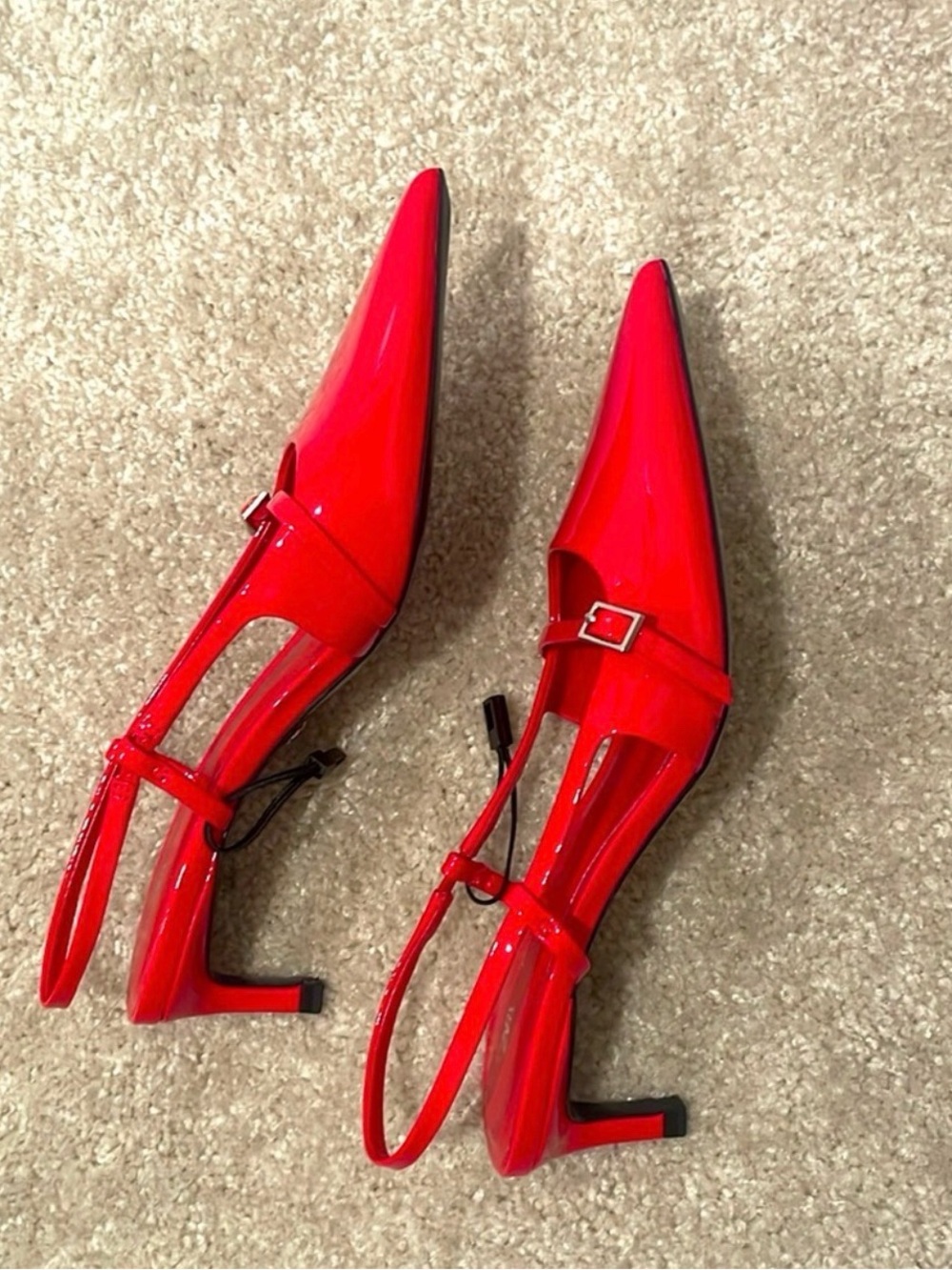Zara Red Patent Pointed Slingback Flats - Picture 4 of 4